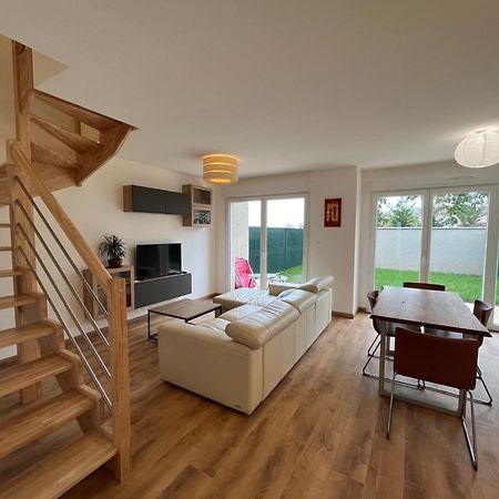 Maison T4 Cosy + Jardin Leyment Экстерьер фото