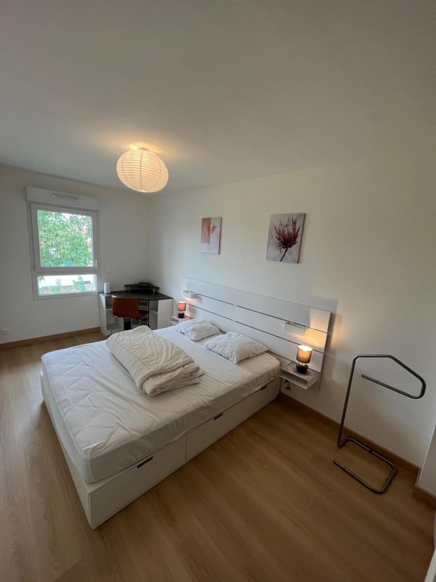 Maison T4 Cosy + Jardin Leyment Экстерьер фото
